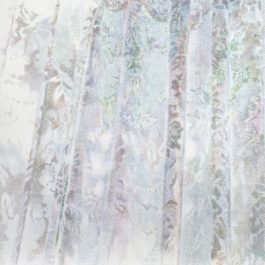 鄭君殿，窗簾 II，2012~2015，色鉛筆/紙/畫布，150 x 150 cm